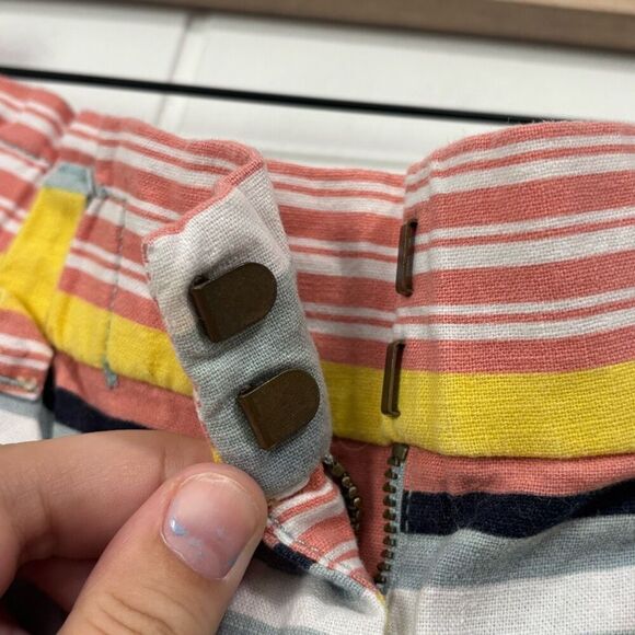 Loft linen blend bold striped frayed Beachy shorts size 10 - Picture 2 of 6